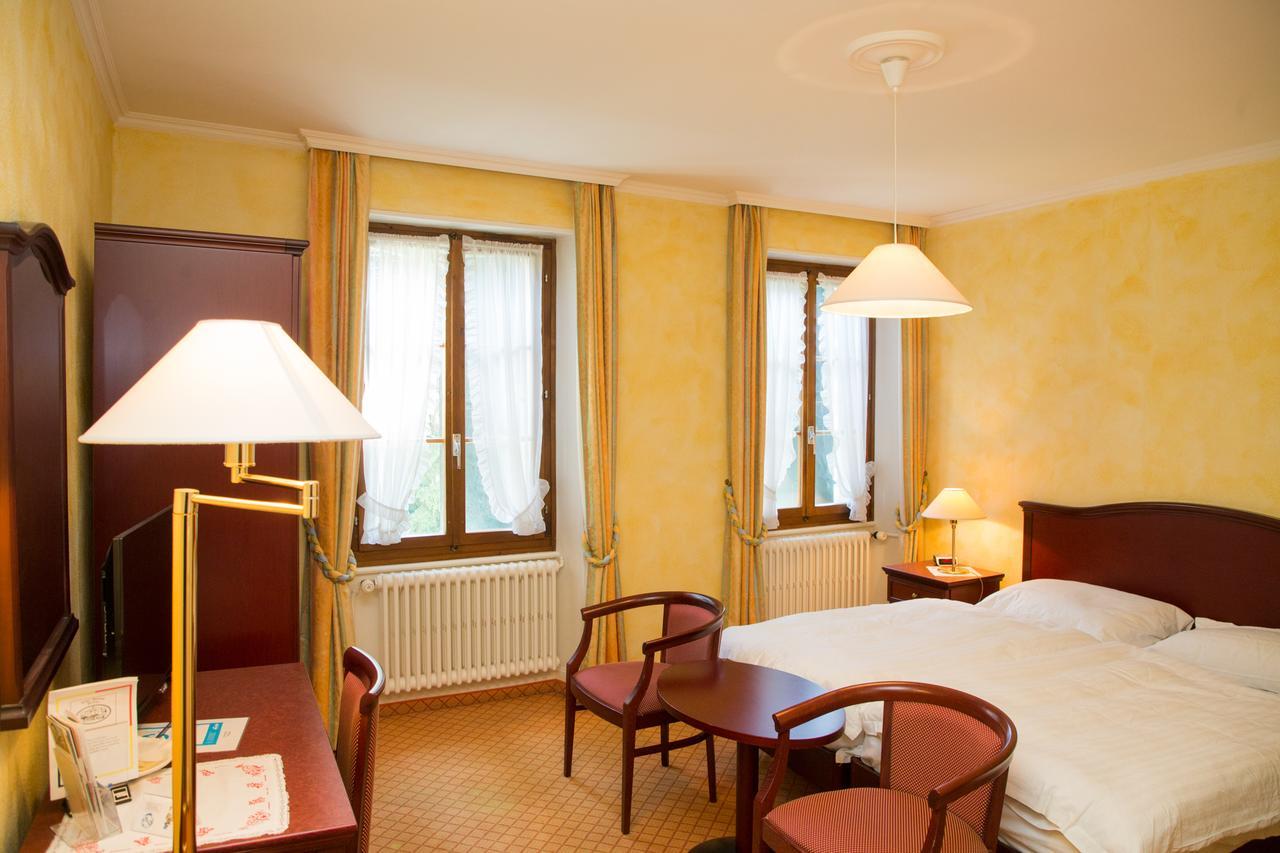 Hotel De Bahyse Блоне Экстерьер фото